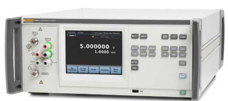 Внешний вид. Вольтметр переменного напряжения эталонный, http://oei-analitika.ru рисунок № 1