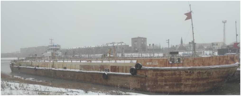 Внешний вид. Резервуары (танки) стальные прямоугольные несамоходного наливного судна МПР-1028, http://oei-analitika.ru рисунок № 1