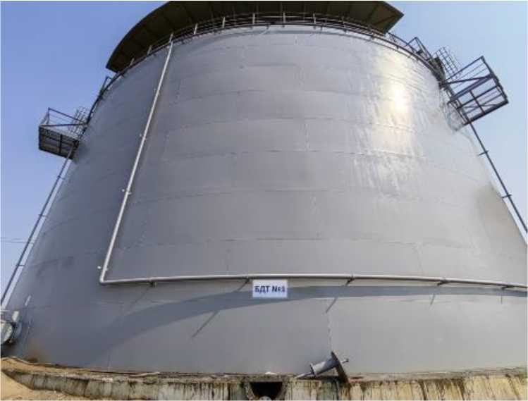 Внешний вид. Резервуары вертикальные стальные цилиндрические с защитной стенкой, http://oei-analitika.ru рисунок № 1